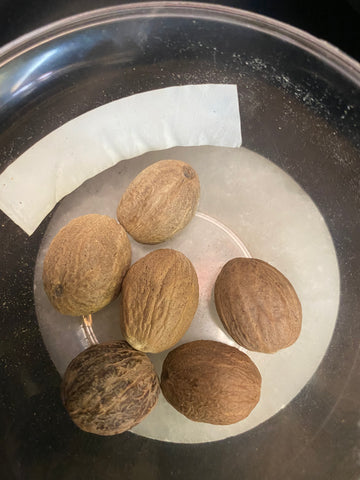 Nutmeg Whole